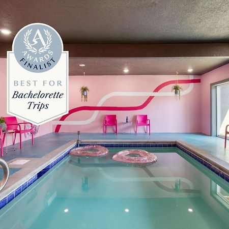 Pink Pines Avantstay Luxury Aesthetic Dream Home Indoor Pool Hot Tub Pigeon Forge Exterior foto