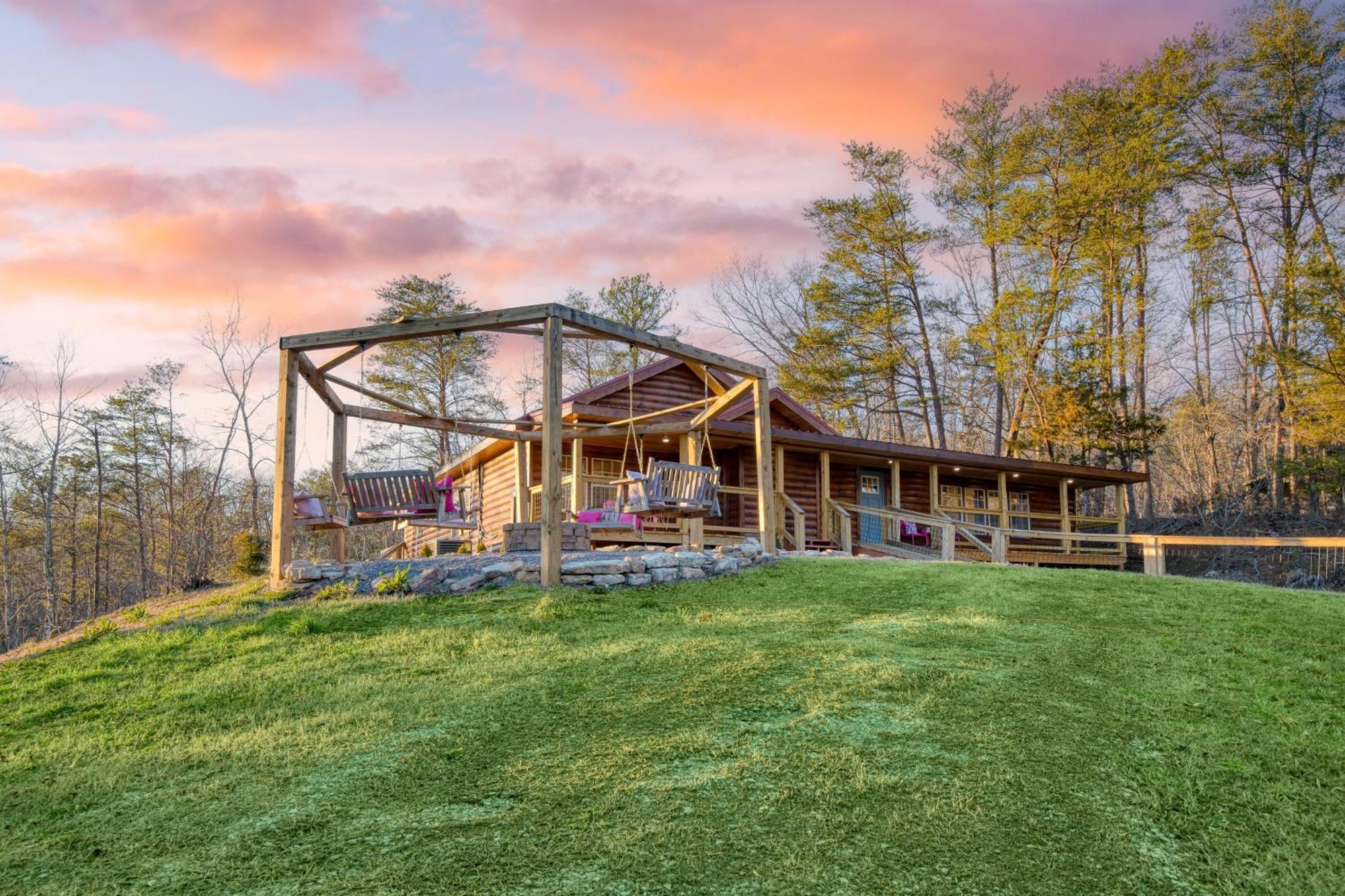 Pink Pines Avantstay Luxury Aesthetic Dream Home Indoor Pool Hot Tub Pigeon Forge Exterior foto