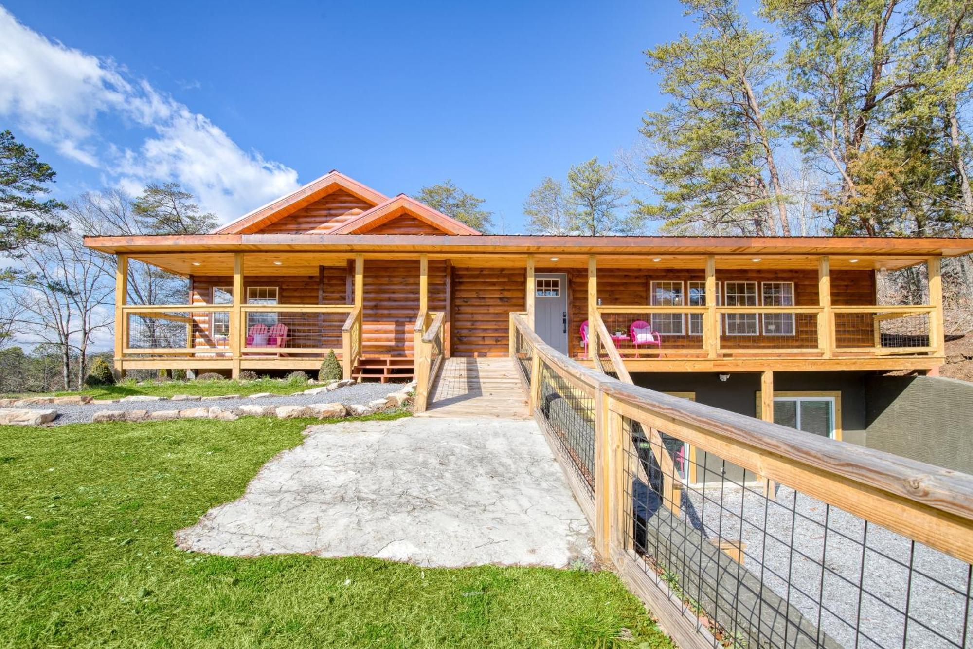 Pink Pines Avantstay Luxury Aesthetic Dream Home Indoor Pool Hot Tub Pigeon Forge Exterior foto